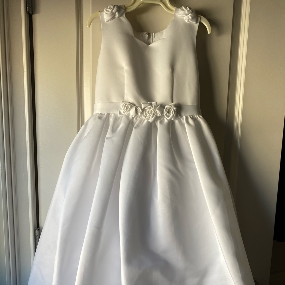Elegant First Holy Communion Dress by Mon Cheri